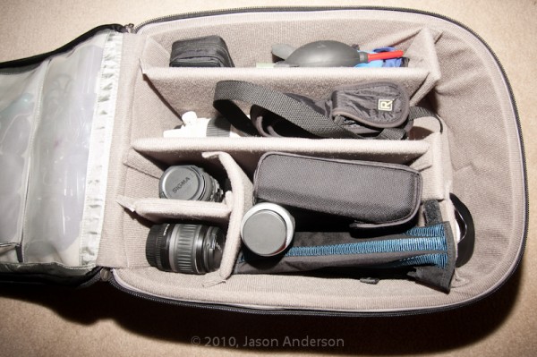 Main Compartment w/ Dividers Main Compartment w/ Dividers